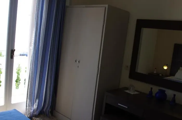 Blue Boutique Kamári